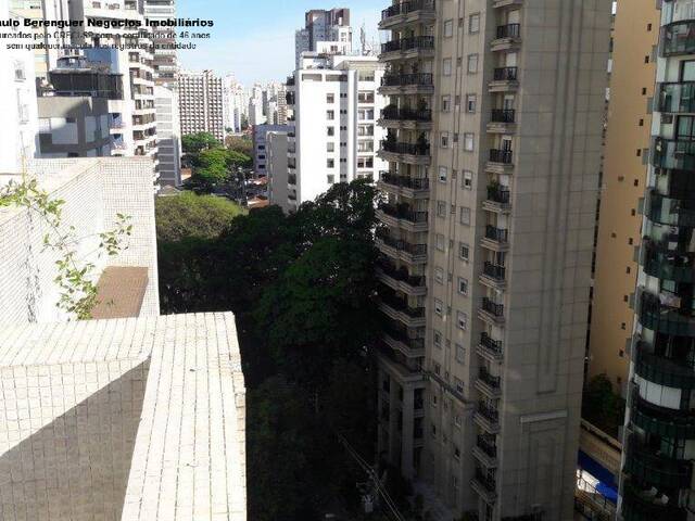 UM CASTELO NO PARAÍSO!!!!!!! PREDIO COMERCIAL A VENDA OU LOCAÇÃO A 400  METROS DA AV. PAULISTA - Ibirapuera House