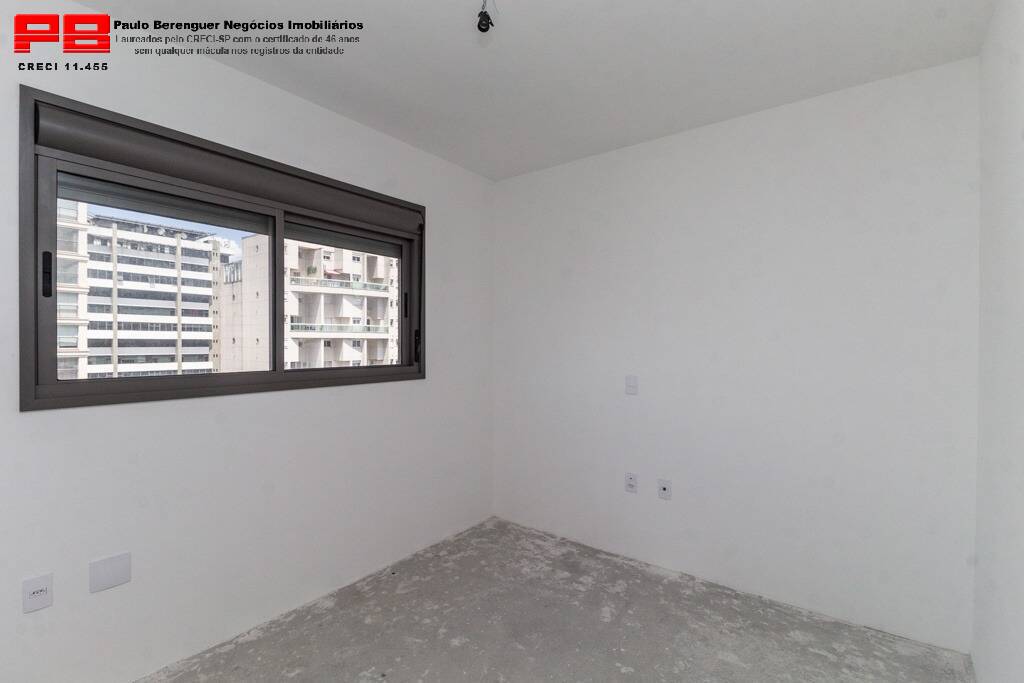 Apartamento à venda com 3 quartos, 150m² - Foto 11