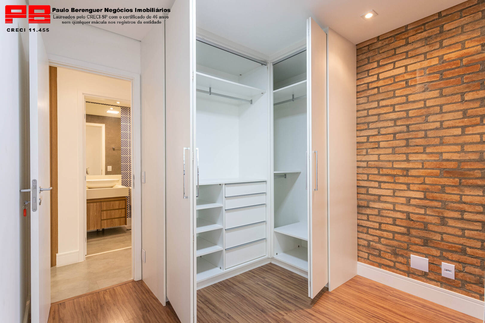 Apartamento à venda com 2 quartos, 74m² - Foto 24