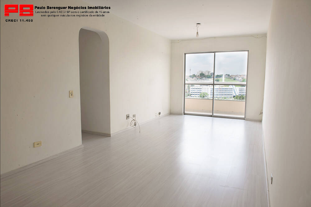 Apartamento para alugar com 3 quartos, 90m² - Foto 1