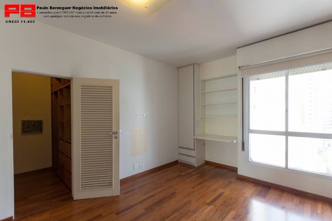 Apartamento à venda com 3 quartos, 182m² - Foto 14