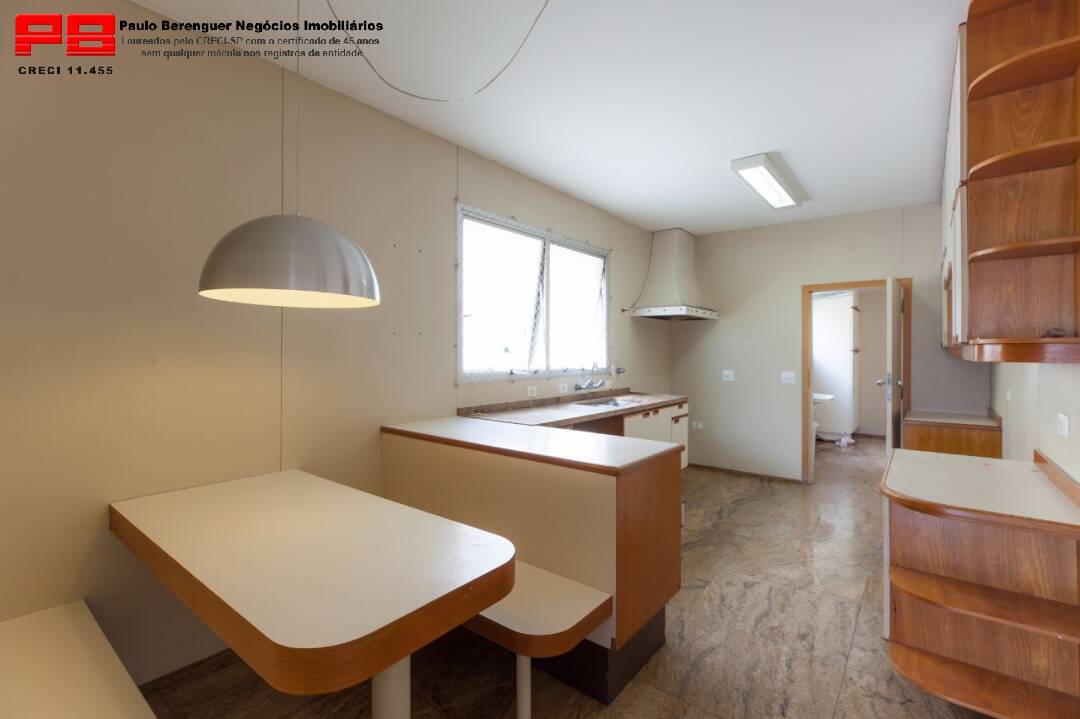 Apartamento à venda com 3 quartos, 182m² - Foto 13