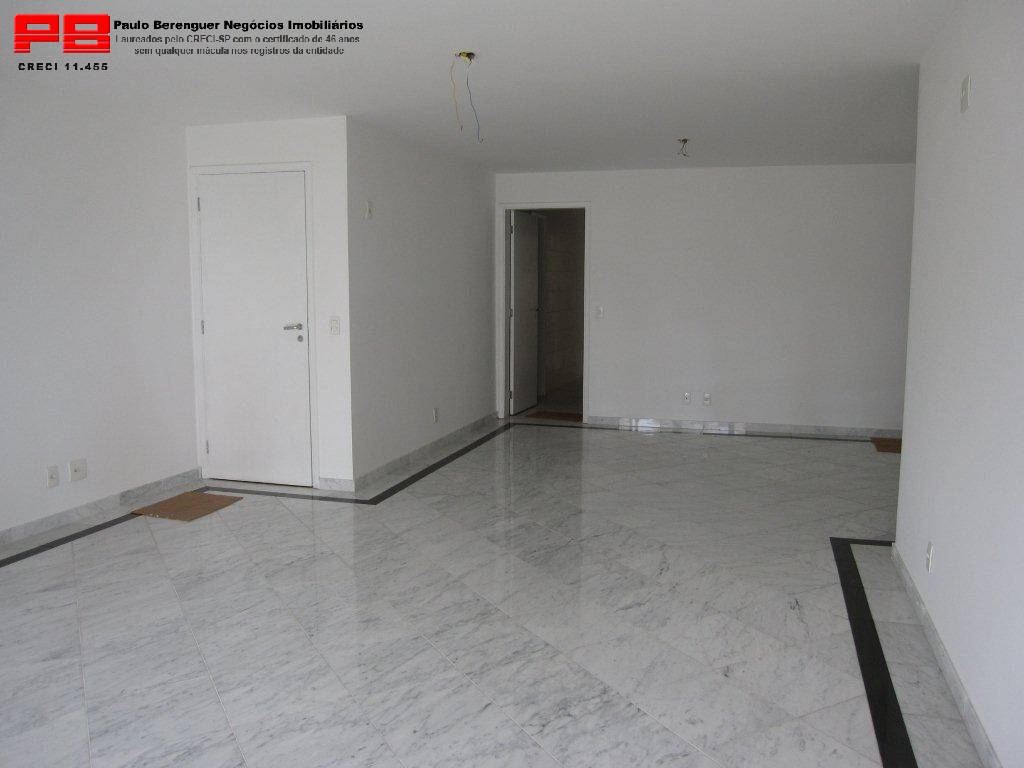 Apartamento à venda com 4 quartos, 180m² - Foto 16