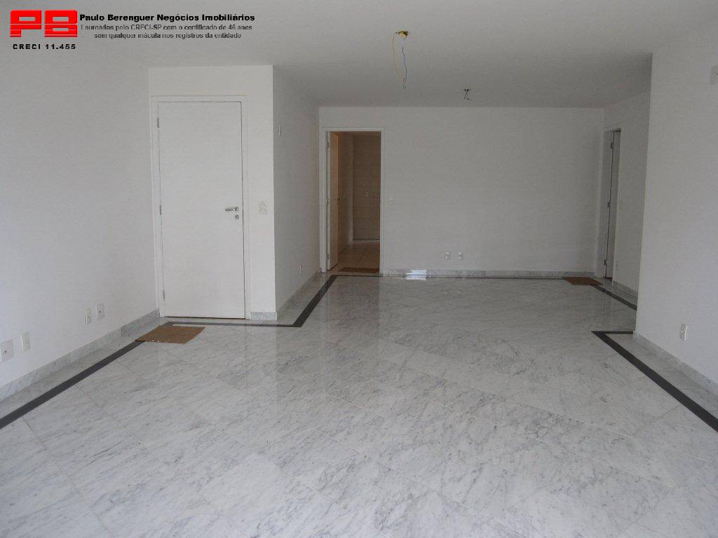 Apartamento à venda com 4 quartos, 180m² - Foto 18