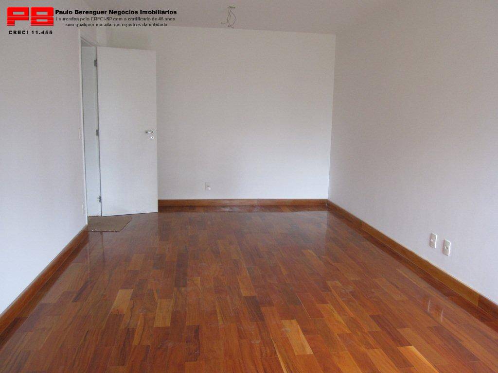 Apartamento à venda com 4 quartos, 180m² - Foto 11