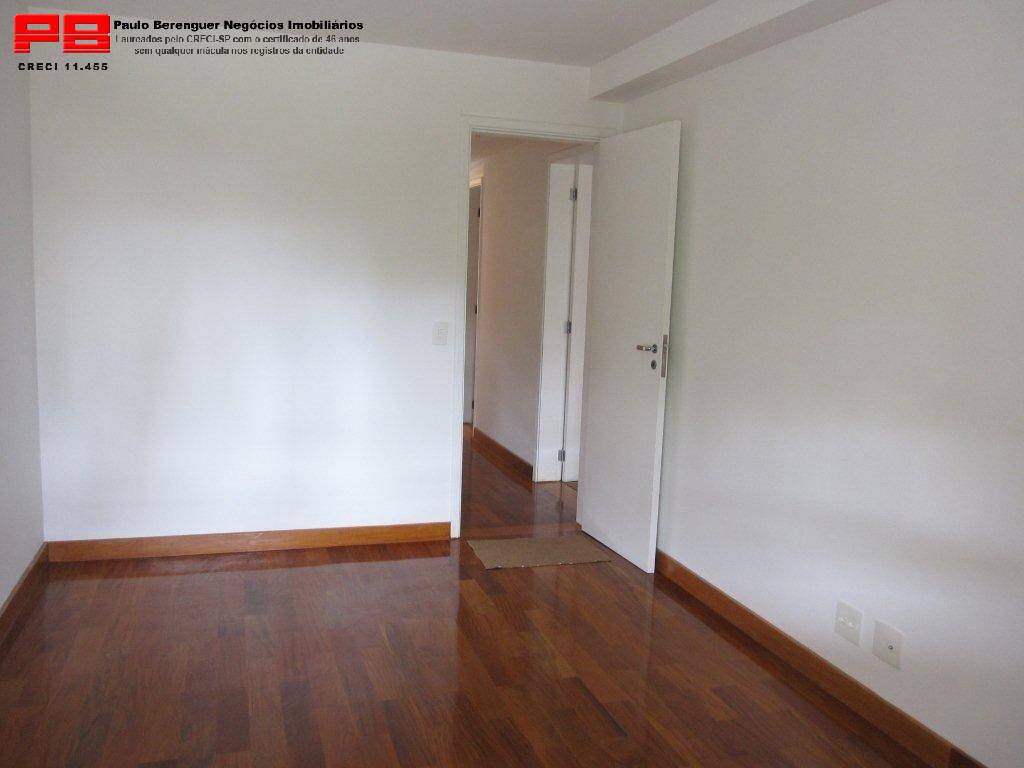 Apartamento à venda com 4 quartos, 180m² - Foto 21