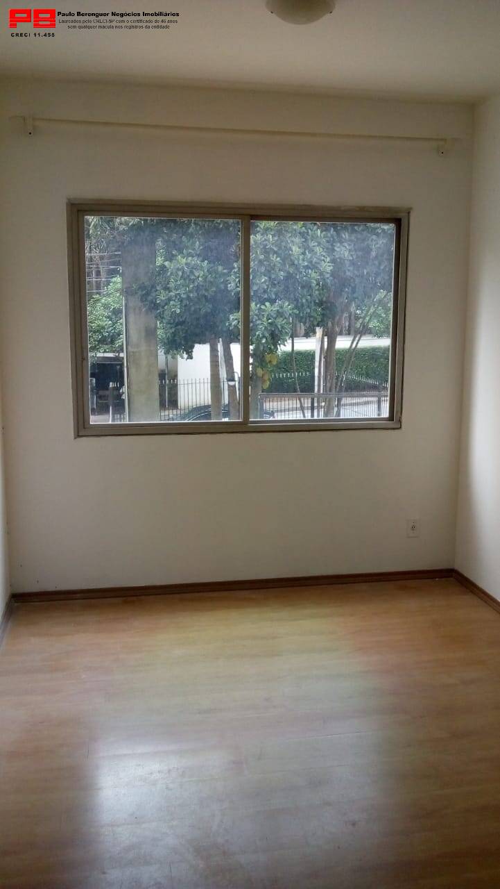 Apartamento à venda com 2 quartos, 60m² - Foto 1