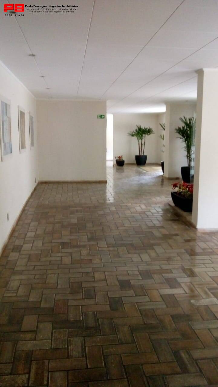 Apartamento à venda com 2 quartos, 60m² - Foto 16