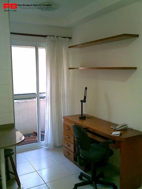 Apartamento à venda com 1 quarto, 34m² - Foto 1