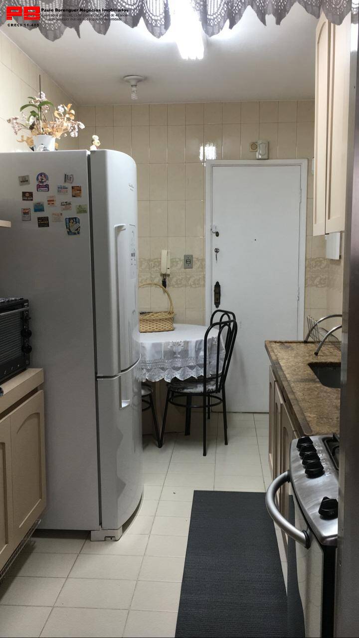 Apartamento à venda com 2 quartos, 79m² - Foto 16