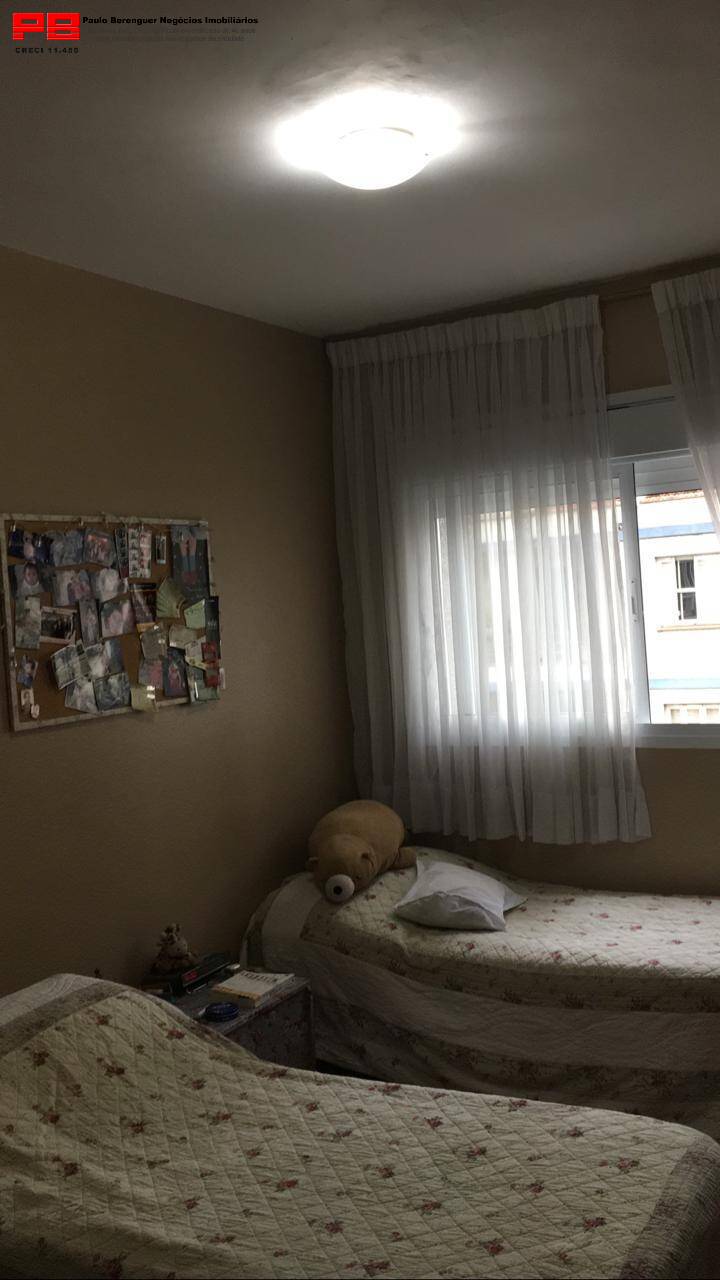 Apartamento à venda com 2 quartos, 79m² - Foto 11