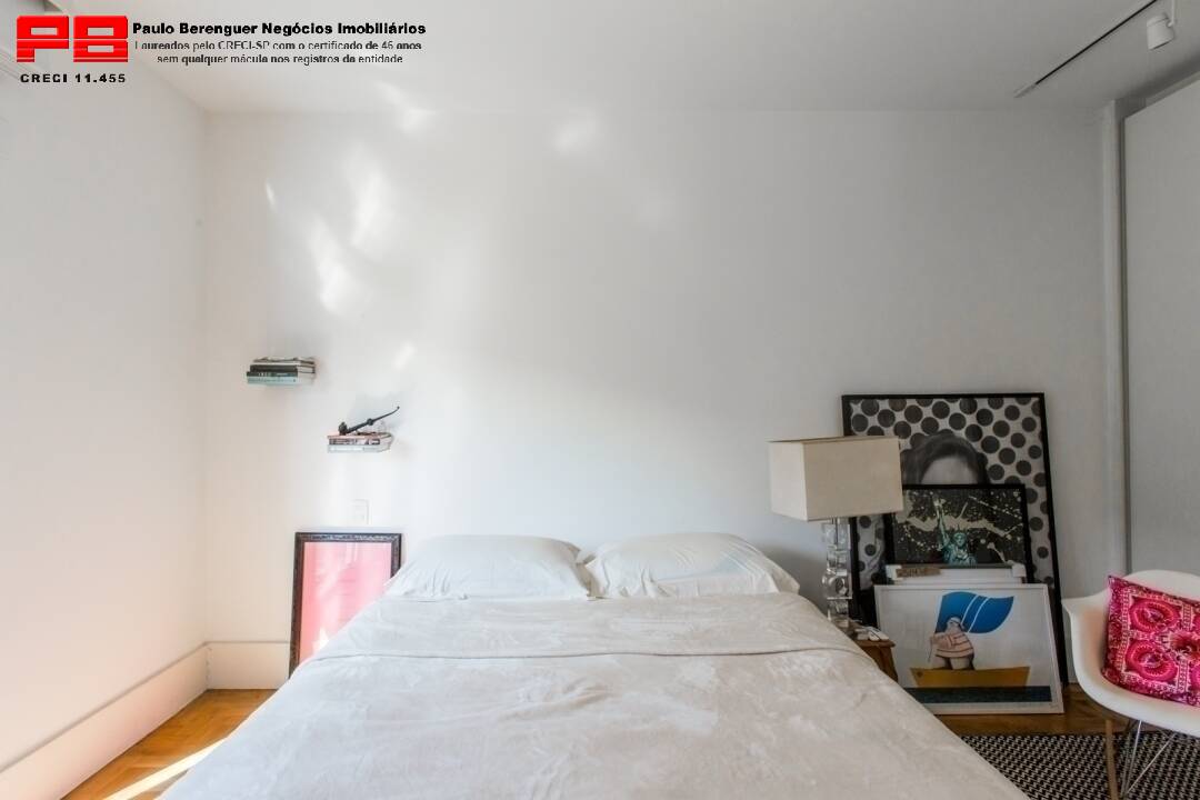 Casa à venda com 3 quartos, 388m² - Foto 18