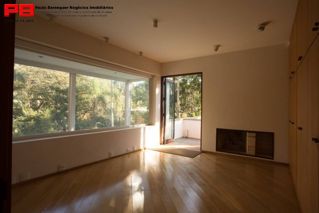 Casa à venda com 5 quartos, 1300m² - Foto 29