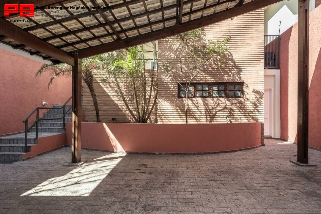 Casa à venda e aluguel com 3 quartos, 259m² - Foto 39