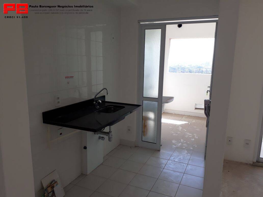 Apartamento à venda com 2 quartos, 59m² - Foto 4