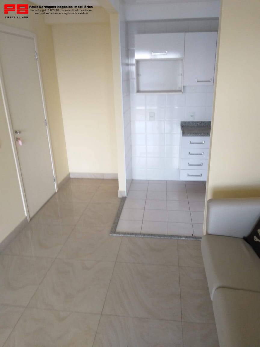 Apartamento à venda com 2 quartos, 62m² - Foto 17