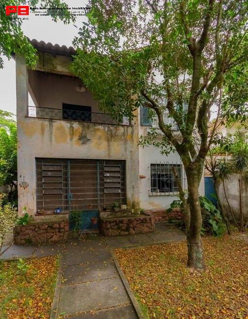 Casa à venda com 4 quartos, 300m² - Foto 2