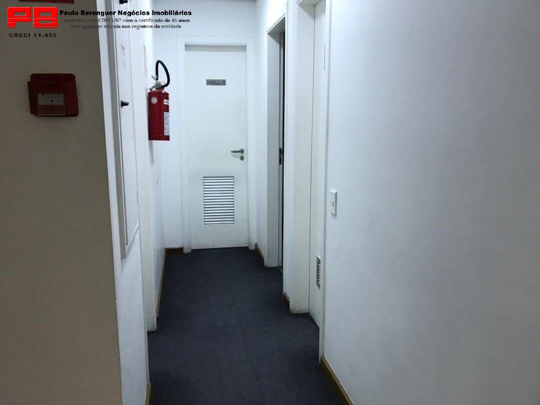 Prédio Inteiro para alugar, 600m² - Foto 35