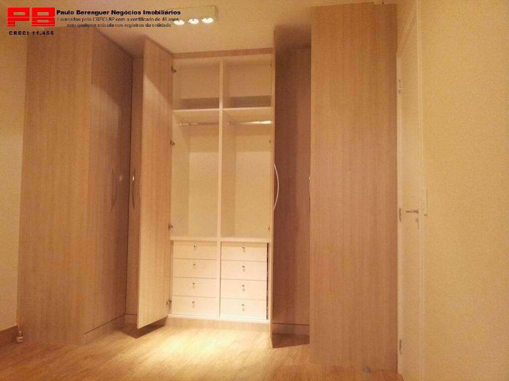 Apartamento à venda com 3 quartos, 140m² - Foto 10