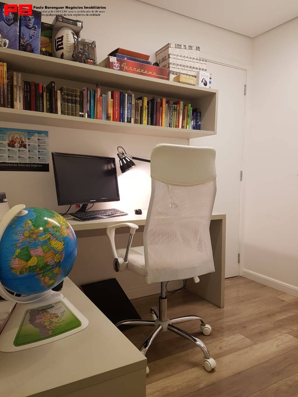 Apartamento à venda com 3 quartos, 202m² - Foto 2