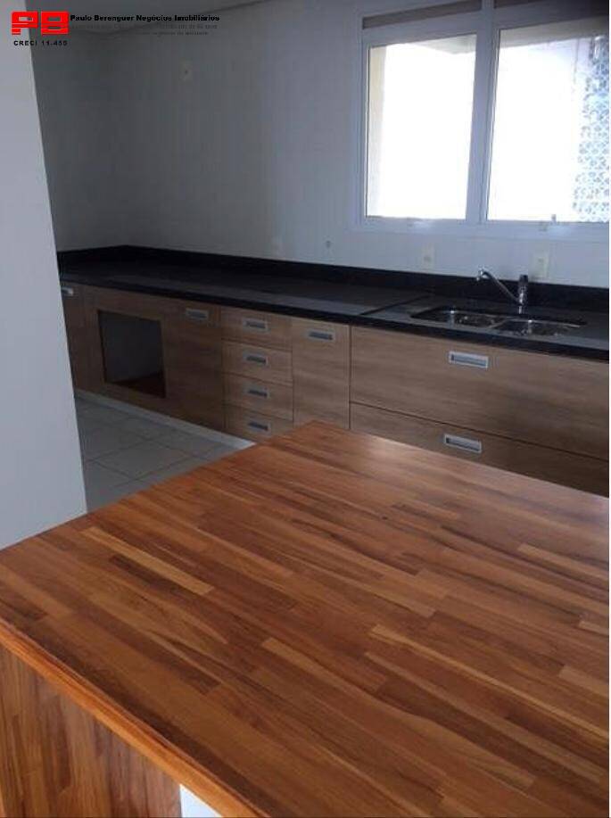 Apartamento à venda com 4 quartos, 251m² - Foto 18