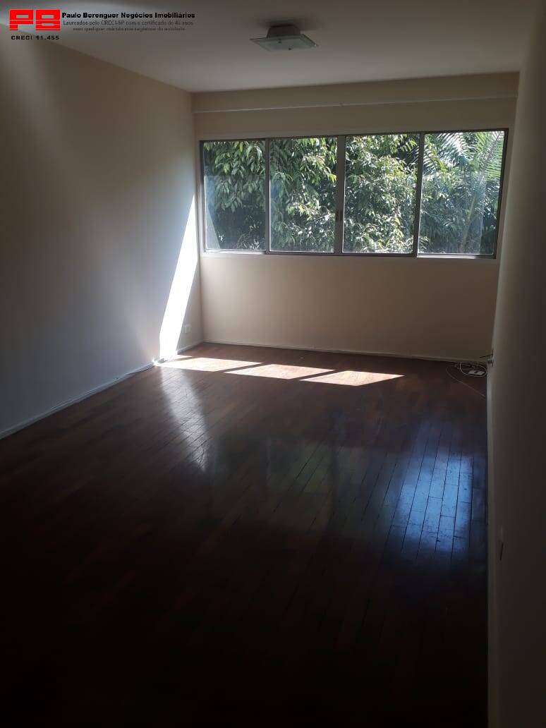 Apartamento à venda com 3 quartos, 110m² - Foto 1