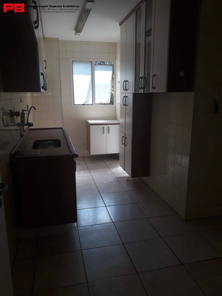 Apartamento à venda com 3 quartos, 110m² - Foto 29