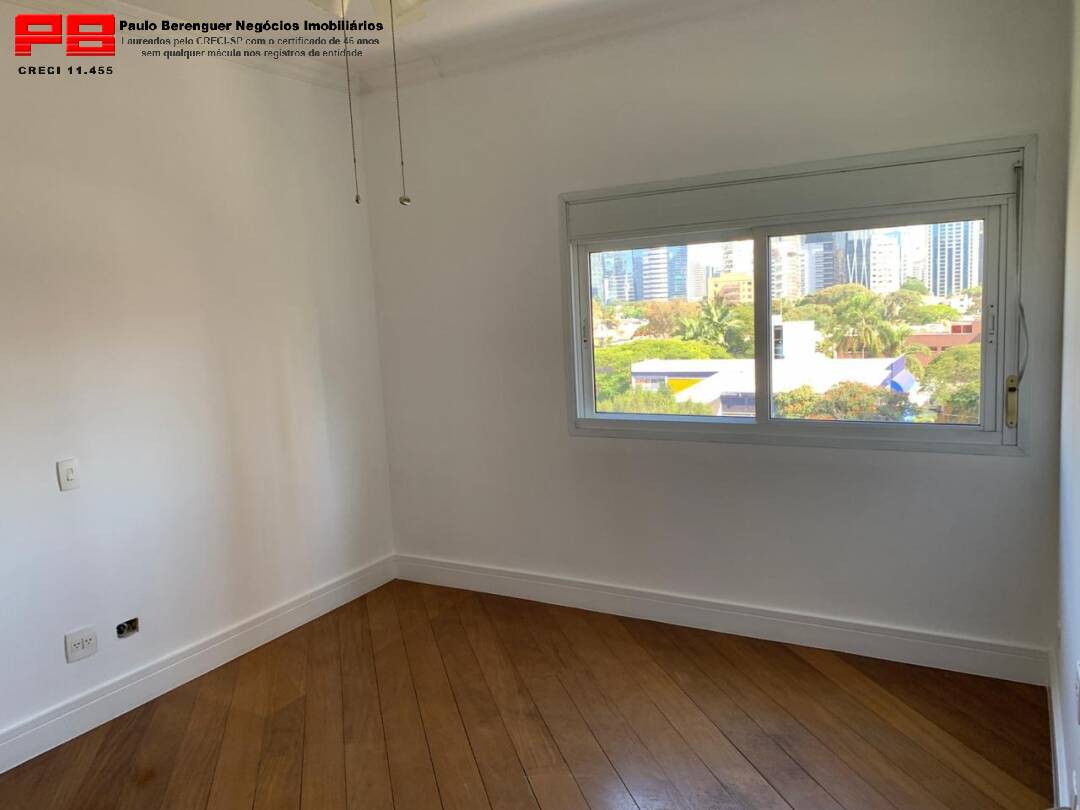 Apartamento para alugar com 2 quartos, 276m² - Foto 14