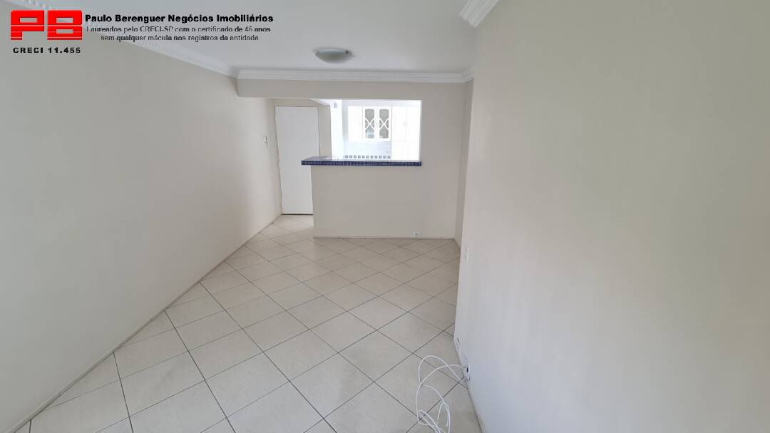 Apartamento à venda com 3 quartos, 80m² - Foto 2