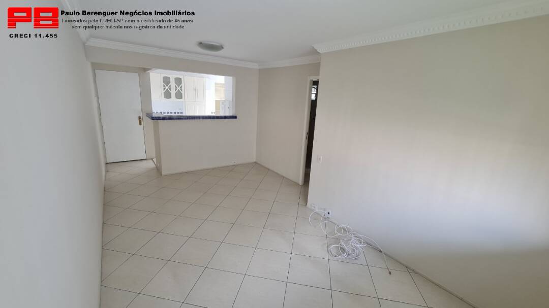 Apartamento à venda com 3 quartos, 80m² - Foto 3