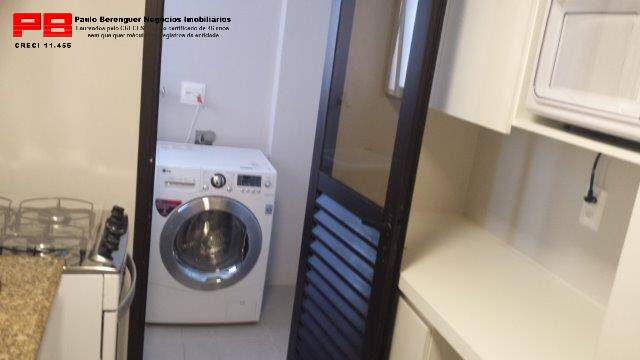 Apartamento para alugar com 2 quartos, 90m² - Foto 17