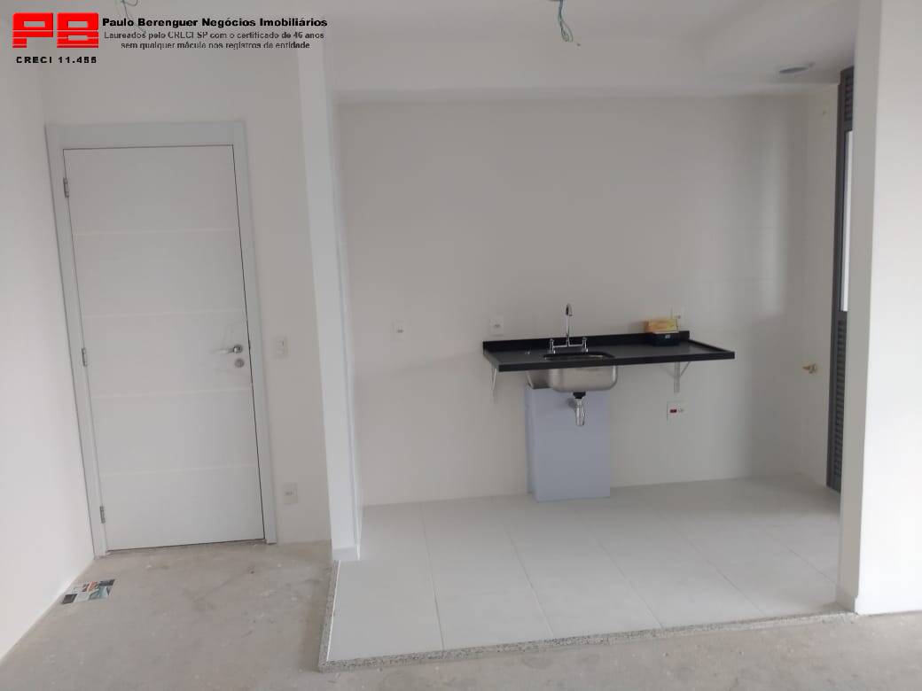 Apartamento à venda com 3 quartos, 96m² - Foto 8