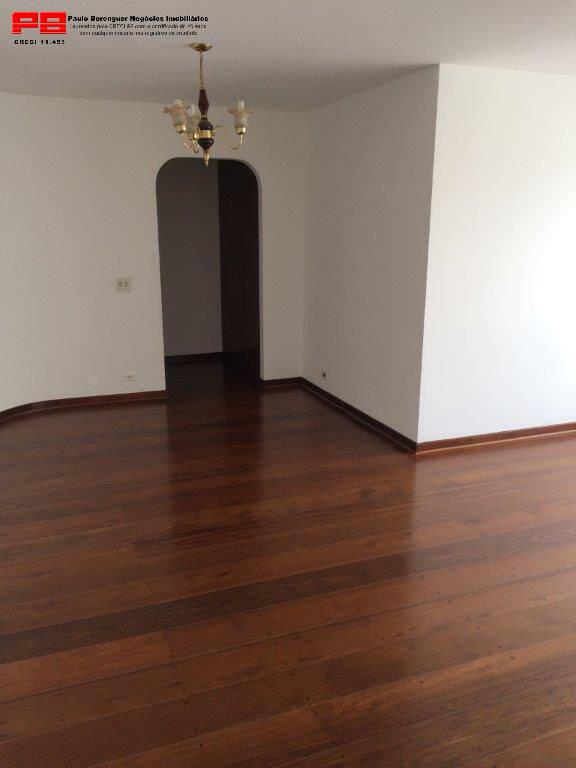 Apartamento para alugar com 3 quartos, 115m² - Foto 2