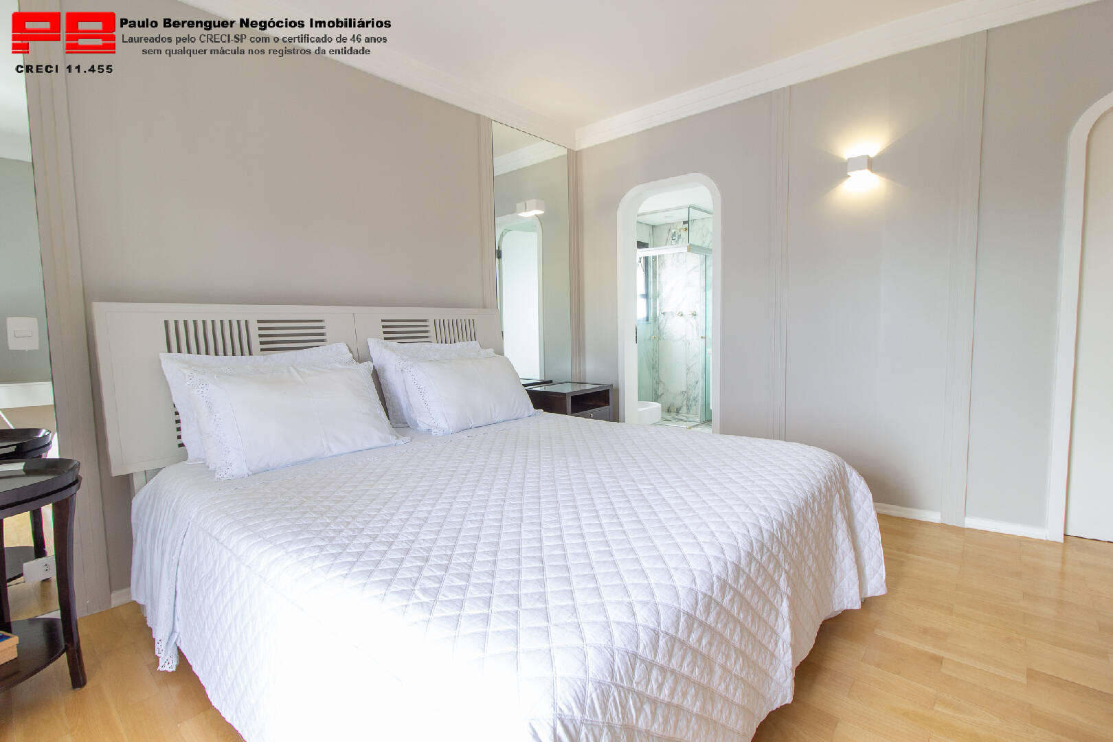 Apartamento à venda com 4 quartos, 230m² - Foto 17