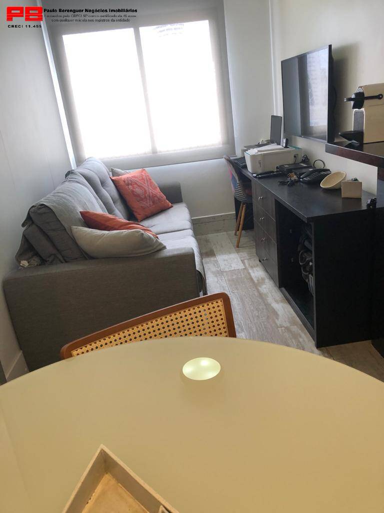 Apartamento à venda com 1 quarto, 35m² - Foto 2