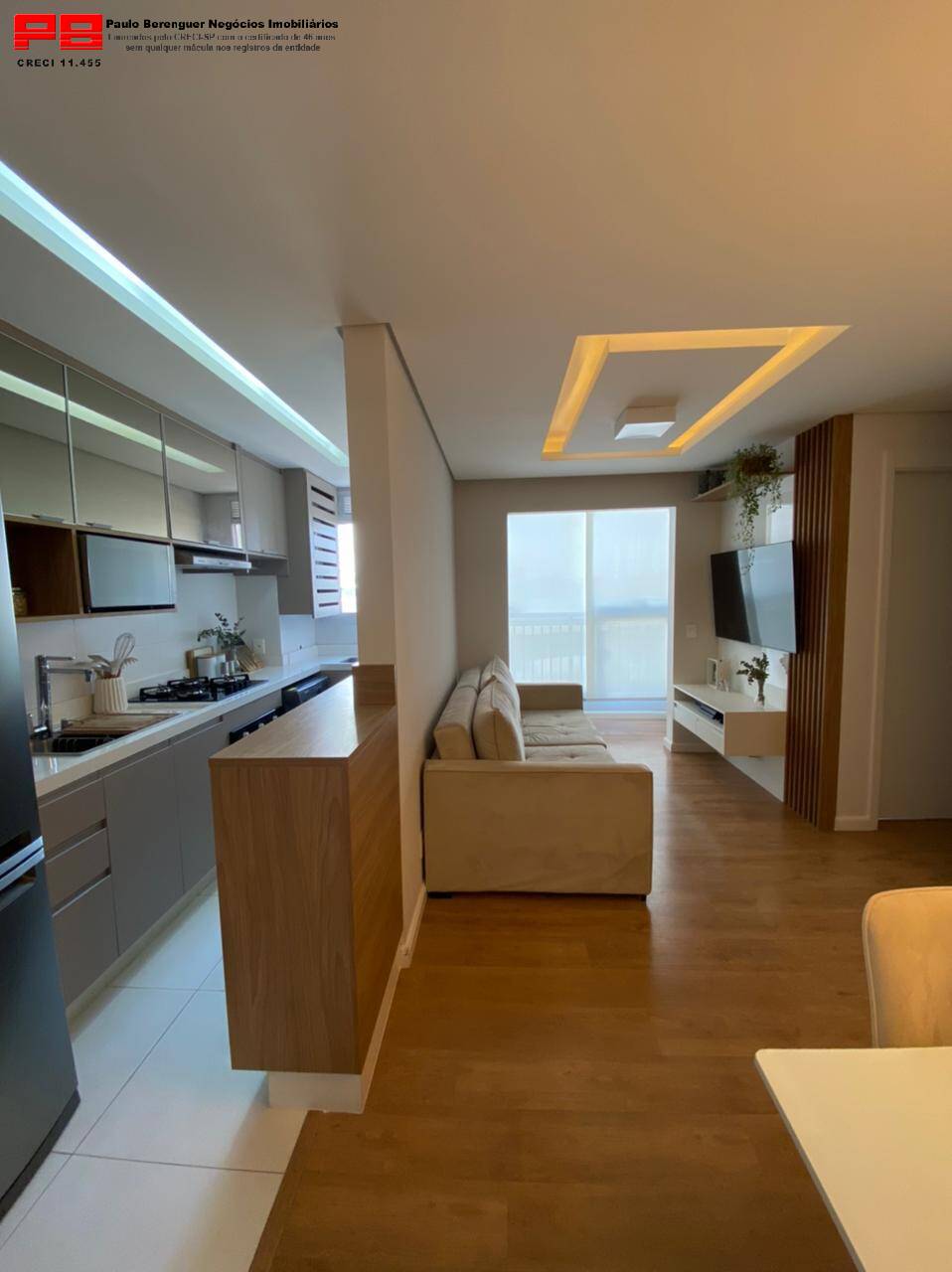 Apartamento à venda com 2 quartos, 55m² - Foto 1