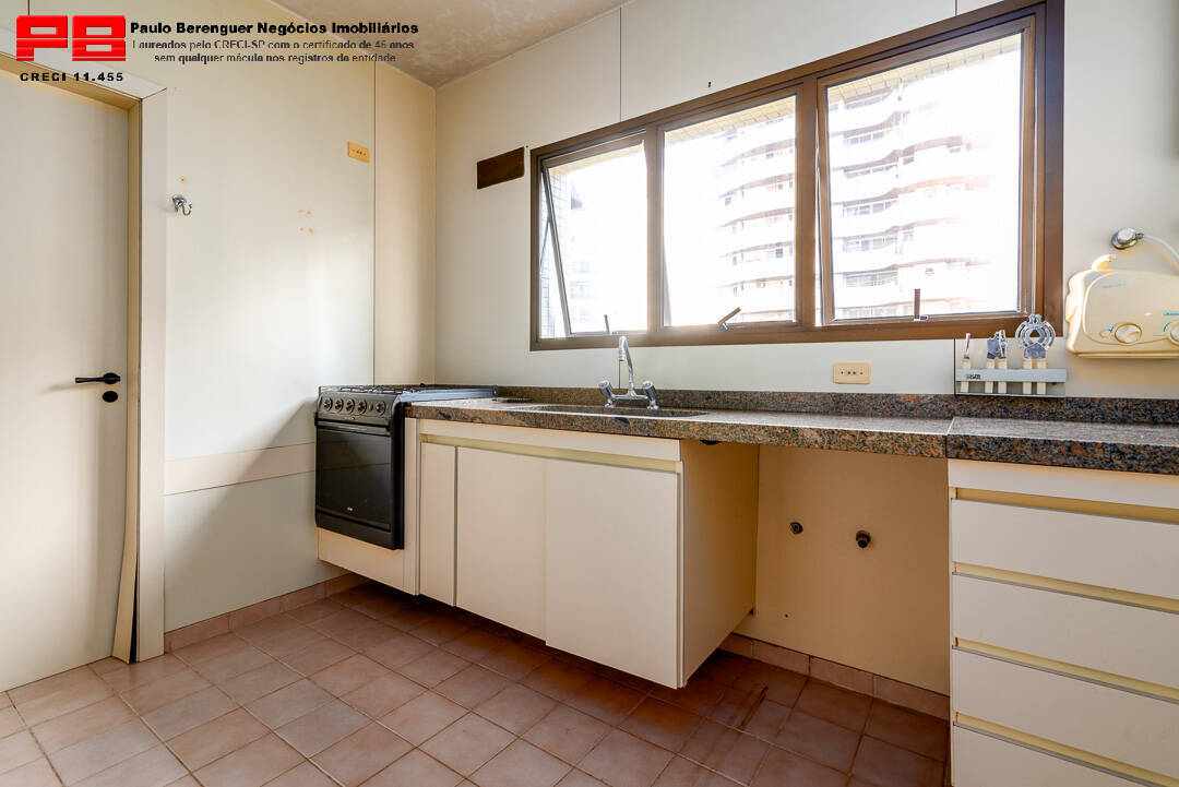 Apartamento à venda com 3 quartos, 147m² - Foto 8