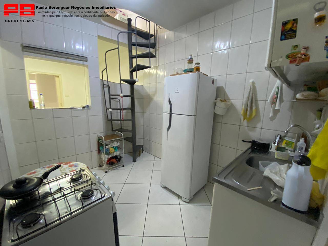 Sobrado à venda com 6 quartos, 250m² - Foto 2