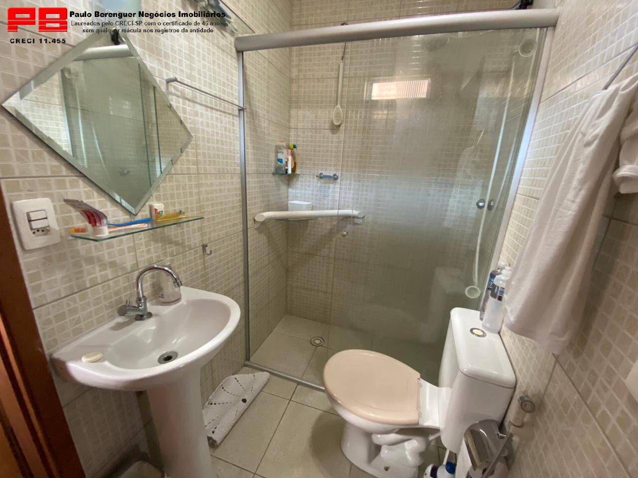 Sobrado à venda com 6 quartos, 250m² - Foto 18