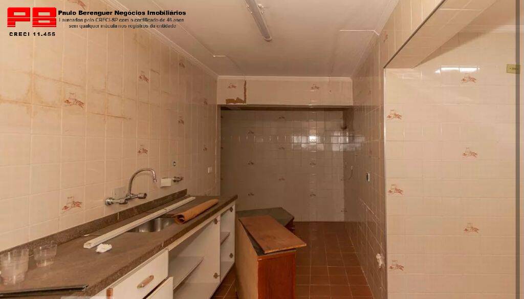 Apartamento à venda com 3 quartos, 131m² - Foto 3