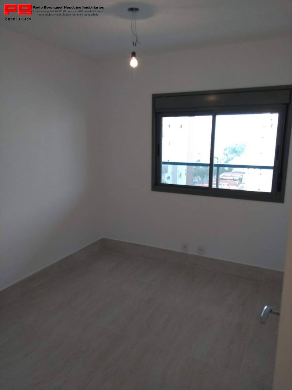 Apartamento à venda com 2 quartos, 98m² - Foto 2