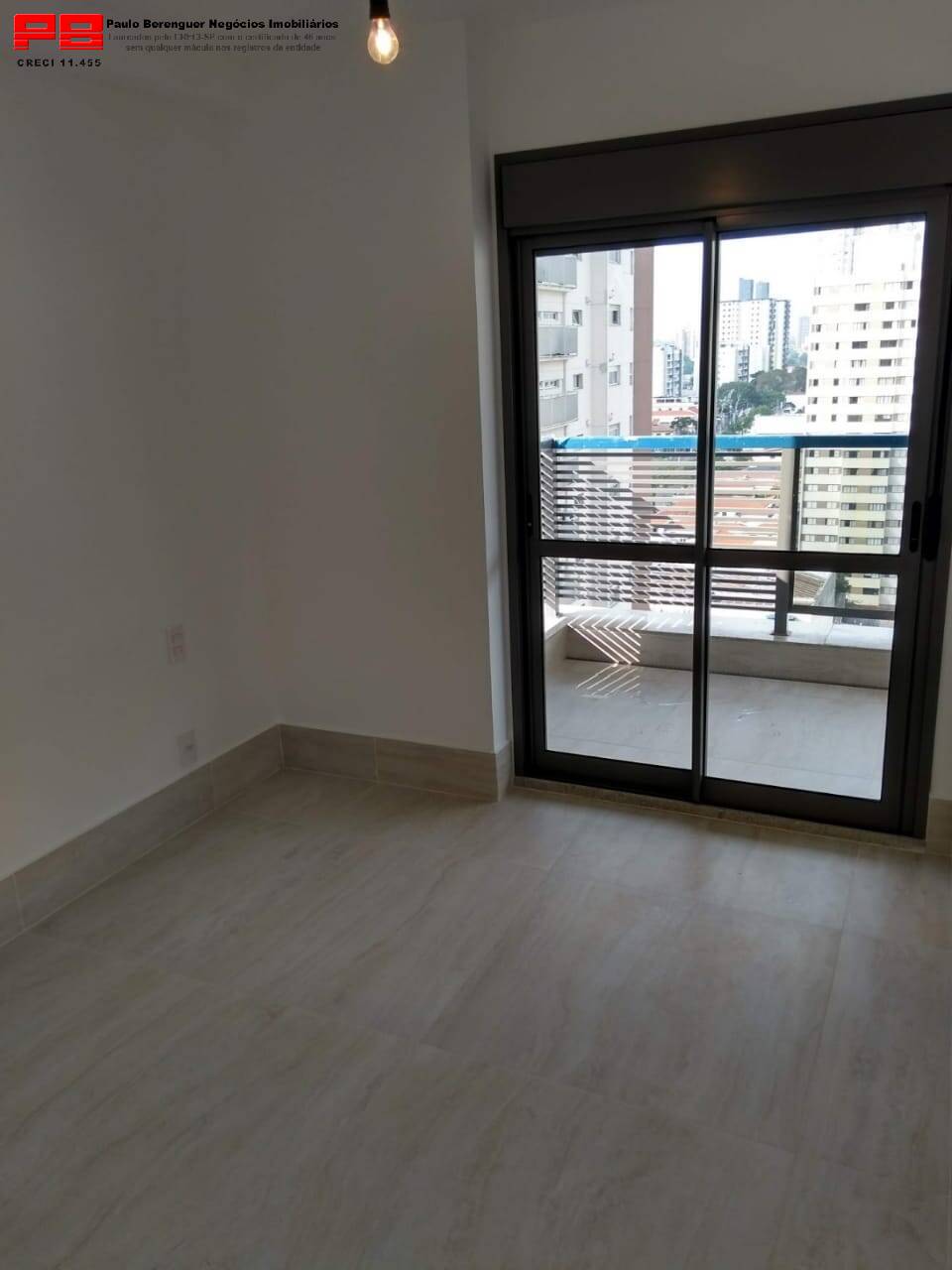 Apartamento à venda com 2 quartos, 98m² - Foto 1