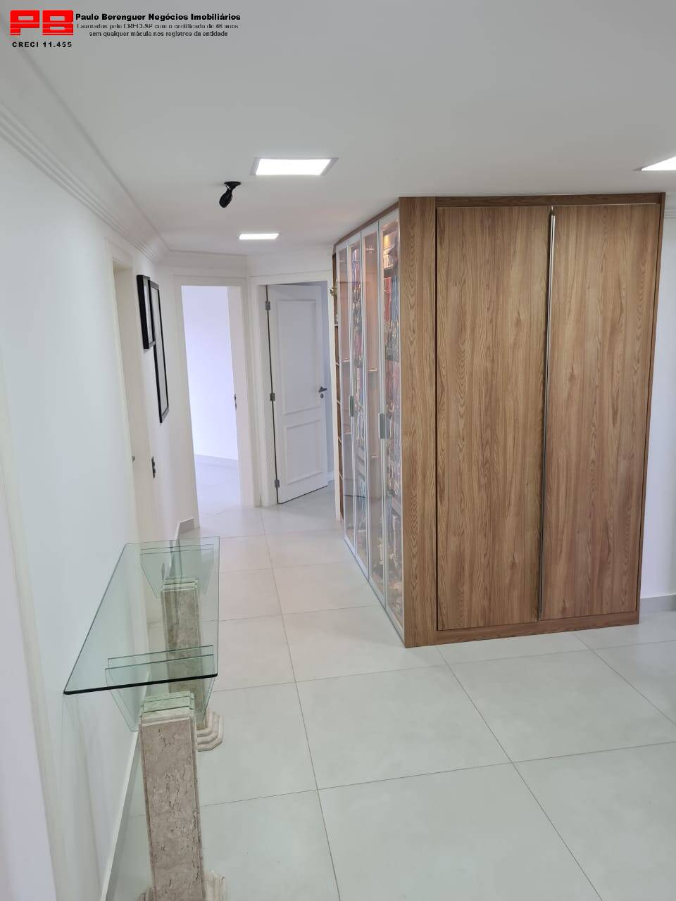 Apartamento à venda com 4 quartos, 190m² - Foto 10