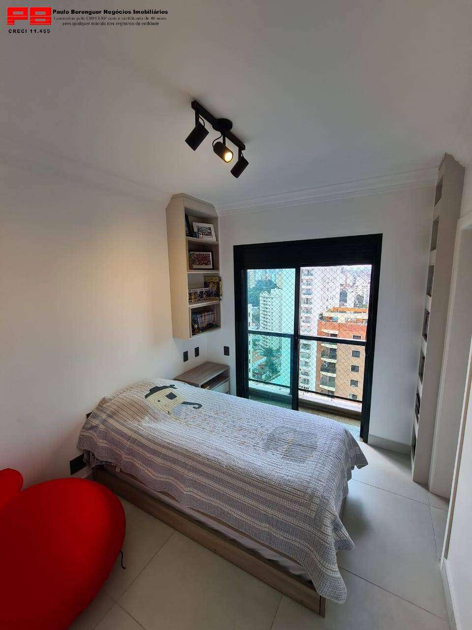 Apartamento à venda com 4 quartos, 190m² - Foto 14