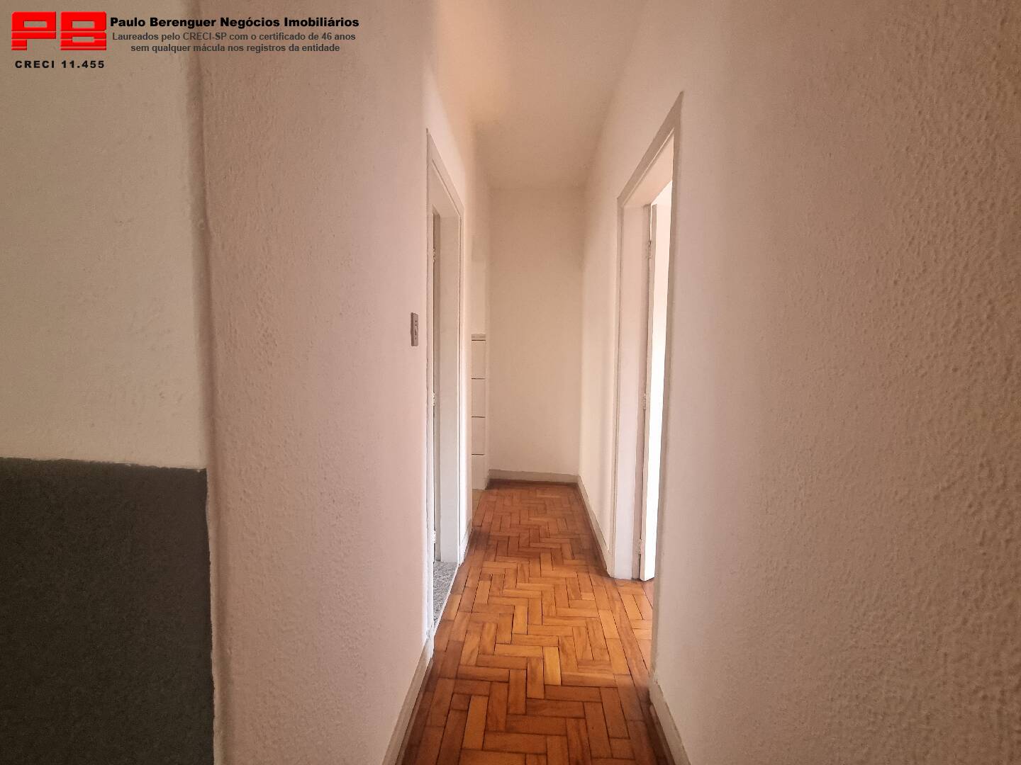 Apartamento para alugar com 1 quarto, 45m² - Foto 4