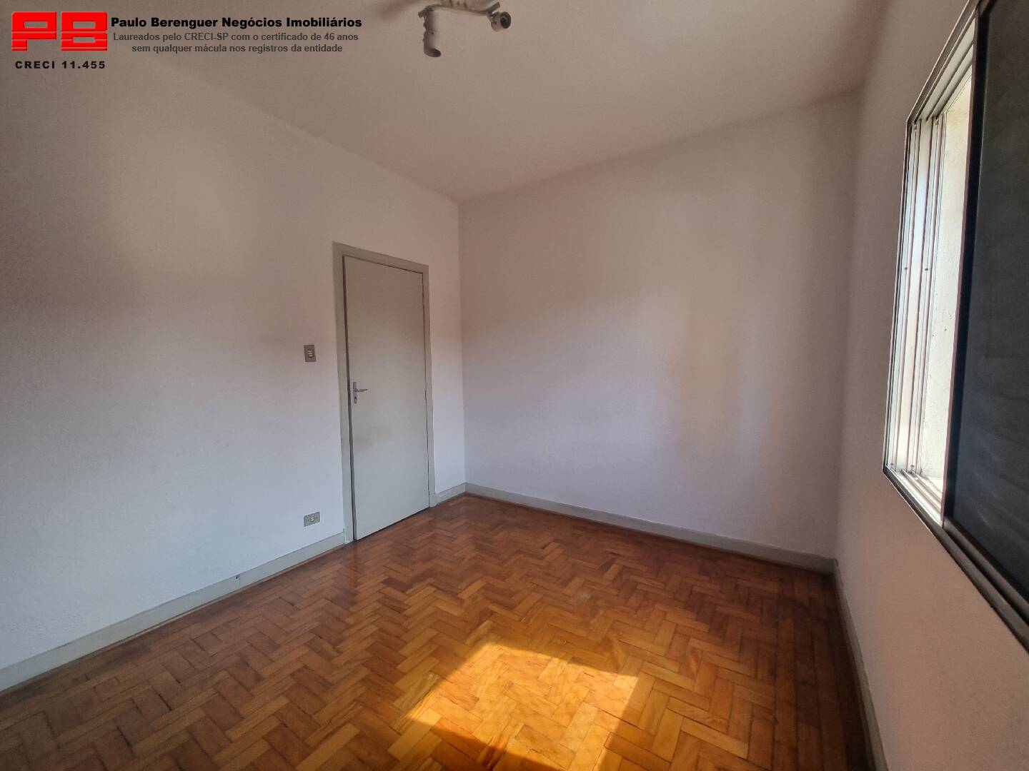 Apartamento para alugar com 1 quarto, 45m² - Foto 6