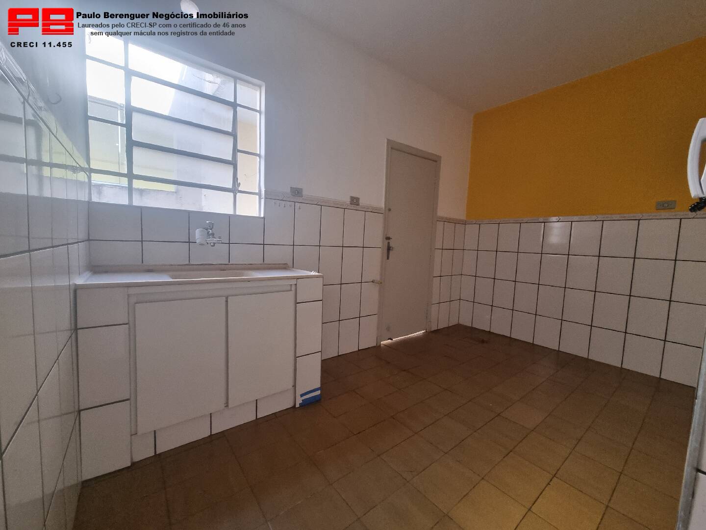 Apartamento para alugar com 1 quarto, 45m² - Foto 11