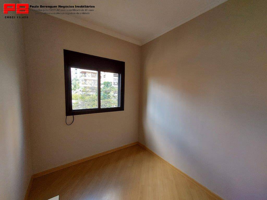 Apartamento para alugar com 4 quartos, 330m² - Foto 23