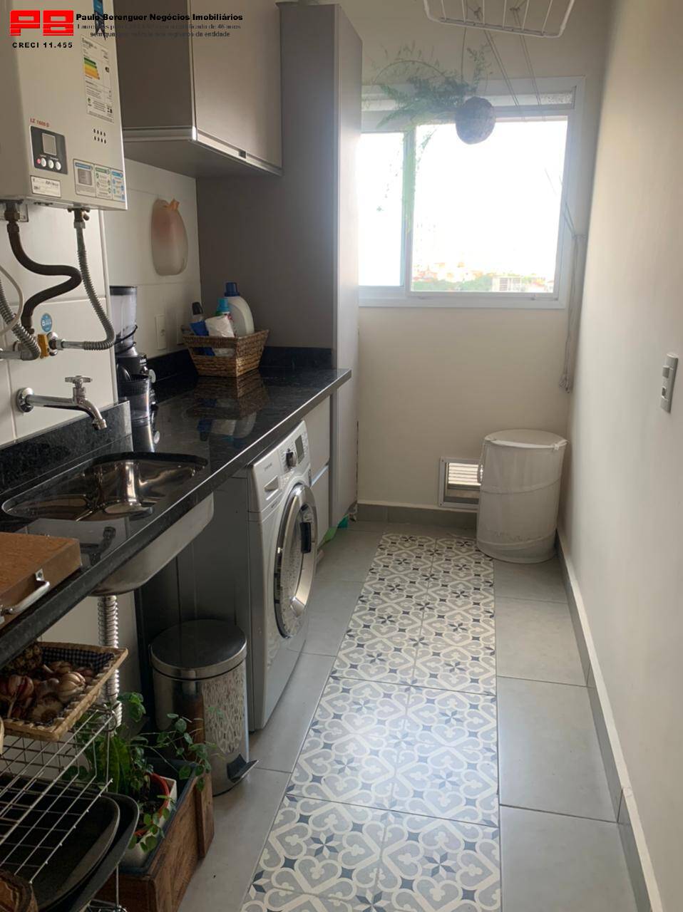 Apartamento à venda com 2 quartos, 69m² - Foto 3