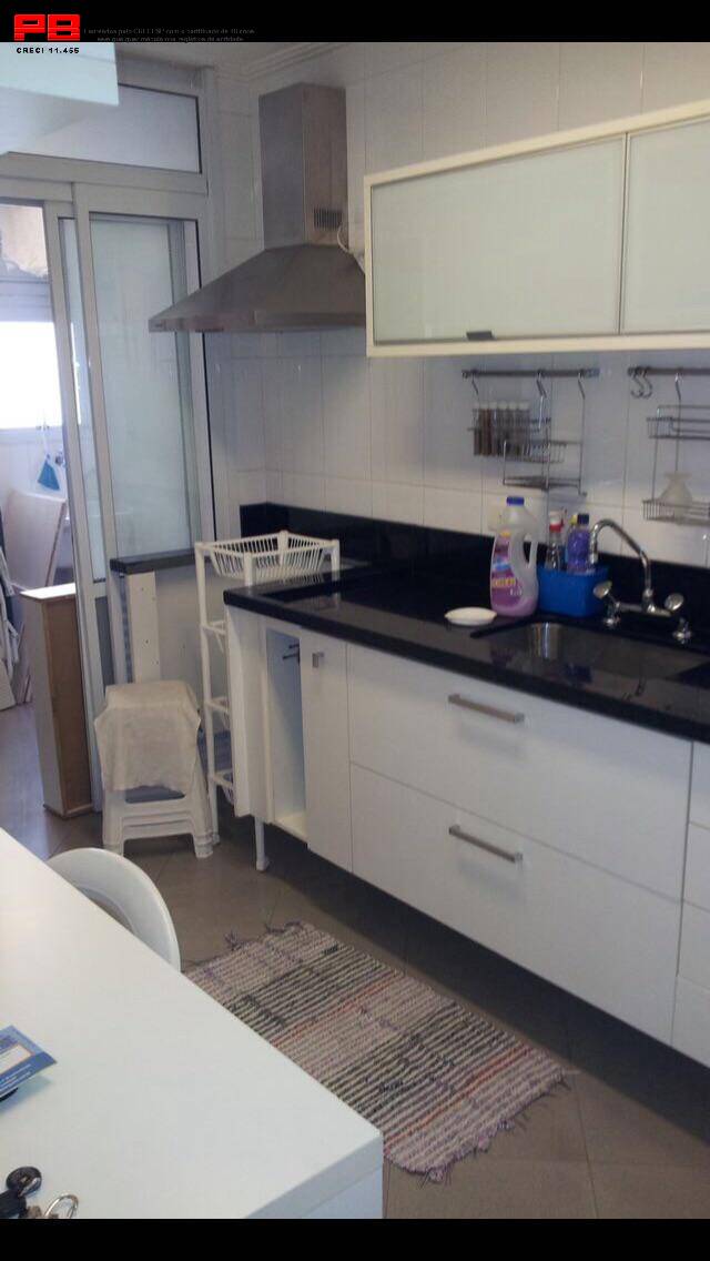 Apartamento à venda com 3 quartos, 121m² - Foto 4